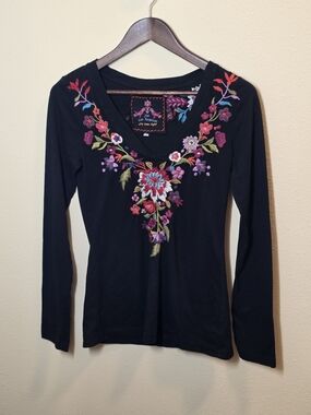 Johnny Was Black Long Sleeve V-Neck Top with Multicolor Floral Embroidery